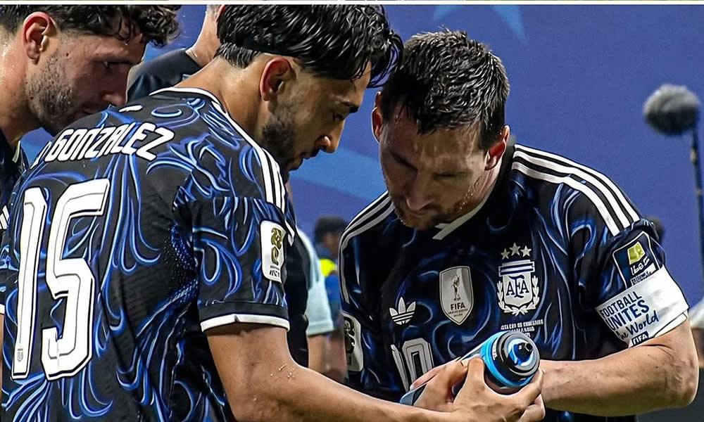 Nondo ya Pickford yakamatwa na Messi baada ya mchezo.